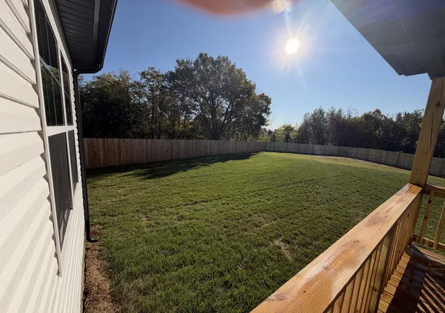 Photo 3 of Single family home for sale at 40 Echo Ridge, Oak Grove, KY 42262 | MLS# 3218070 | Listing updated on 2026-10-23