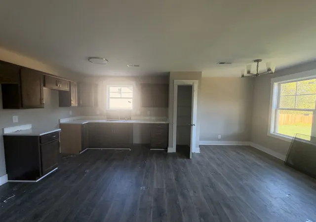 Photo 3 of Single family home for sale at 40 Echo Ridge, Oak Grove, KY 42262 | MLS# 3218070 | Listing updated on 2026-09-28