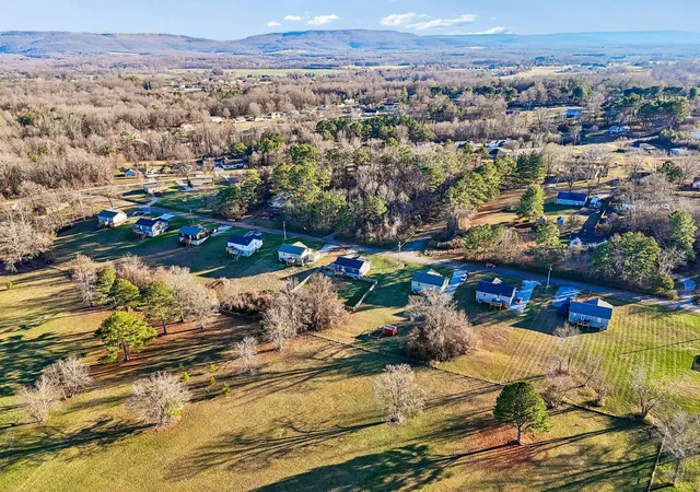 Homes for sale in Morrison, TN | 142 Pine Ave, Morrison, TN 37357 | MLS# 3218098