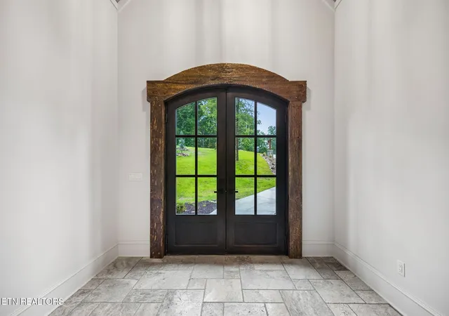 5th image of 645 Douglas Ridge Dr, Dandridge, TN 37725 | MLS# 3521084