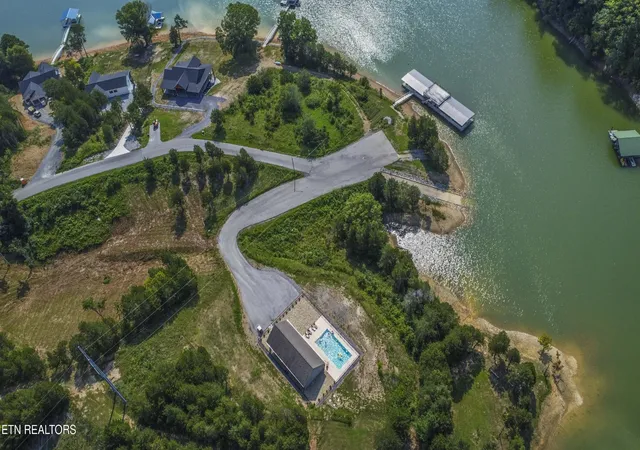 60th image of 645 Douglas Ridge Dr, Dandridge, TN 37725 | MLS# 3521084
