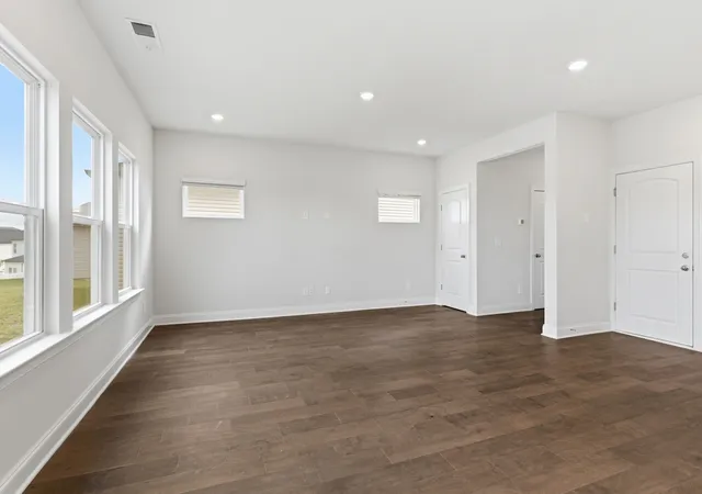Photo 4 of Single family home for sale at 4936 Trl Ridge Ct, Nashville, TN 37207 | MLS# 3220195 | Listing updated on 2026-08-18
