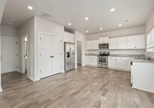 Photo 2 of Single family home for sale at 4030 Ella Cook Cir, Murfreesboro, TN 37129 | MLS# 3223583 | Listing updated on 2026-10-28
