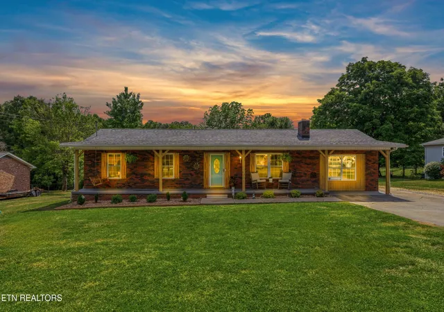 3rd image of 300 Lindner Lane, Lenoir City, TN 37772 | MLS# 3218126