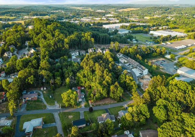 3rd image of 1405 Blythe Ferry Road Ne, Cleveland, TN 37312 | MLS# 3338200