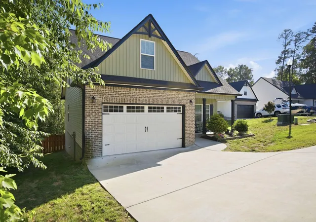 Homes for sale in Cleveland, TN | 233 Eastview Cove Dr Se, Cleveland, TN 37323 | MLS# 3250958