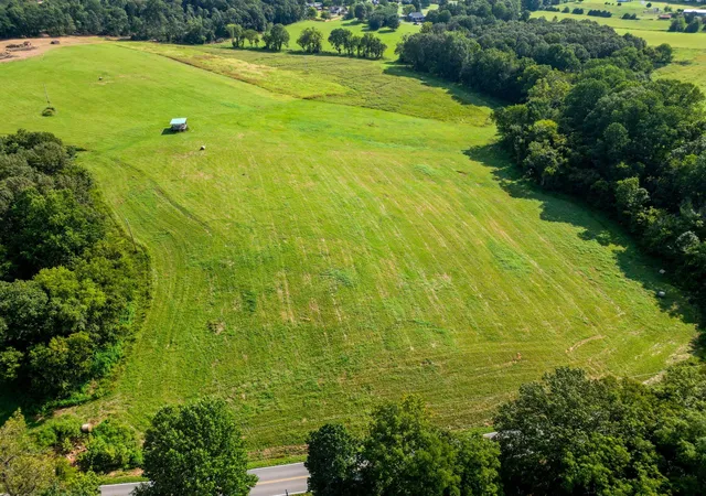 3rd image of 4054 Old Coopertown Rd, Coopertown, TN 37172 | MLS# 3221527