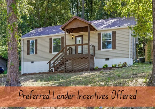 Photo 1 of Single family home for sale at 1310 Labrea Dr, Chattanooga, TN 37421 | MLS# 3218233 | Listing updated on 2026-10-20