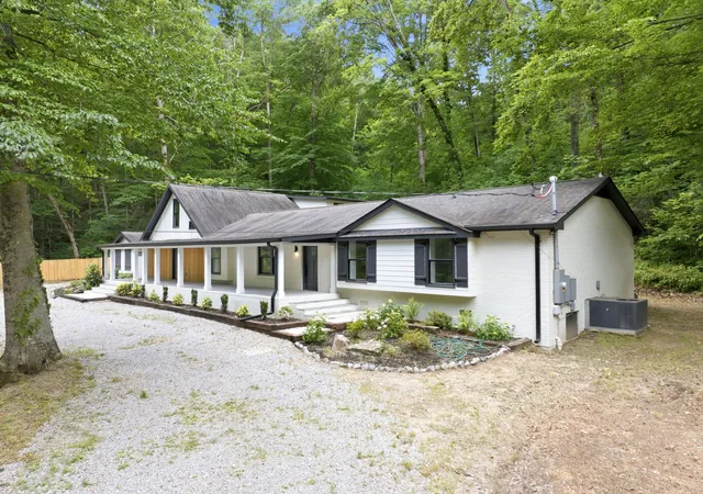 3rd image of 1032 Paint Pony Trl, Pegram, TN 37143 | MLS# 3221082