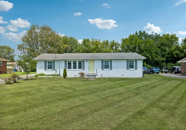 Photo 1 of Single family home for sale at 407 Sam Houston Dr, Lebanon, TN 37087 | MLS# 3218284 | Listing updated on 2026-07-29