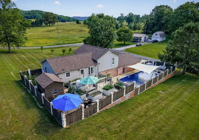 image of 317 Findlay Subdivision Rd, Sparta, TN 38583 | MLS# 3219895