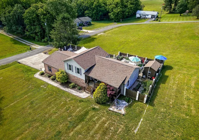 image of 317 Findlay Subdivision Rd, Sparta, TN 38583 | MLS# 3219895