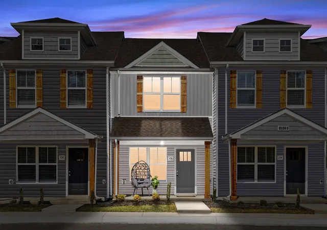 Photo 1 of Townhouse for sale at 106 Quarry Point Dr, Clarksville, TN 37043 | MLS# 3220106 | Listing updated on 2026-08-26