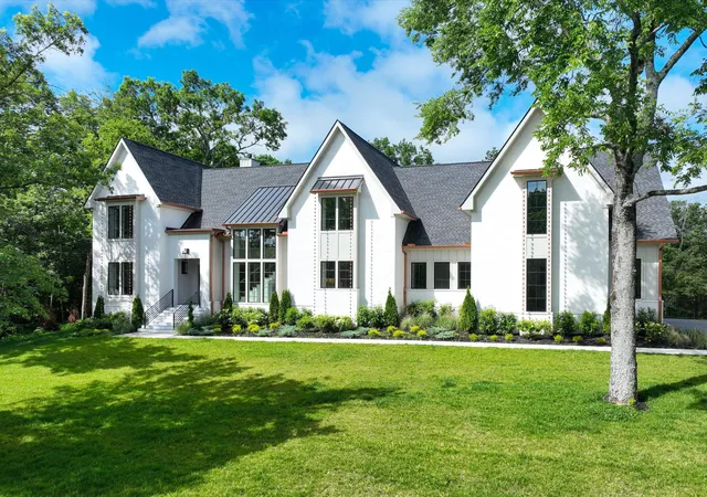 1st image of 1019 Davidson Rd, Nashville, TN 37205 | MLS# 3219983