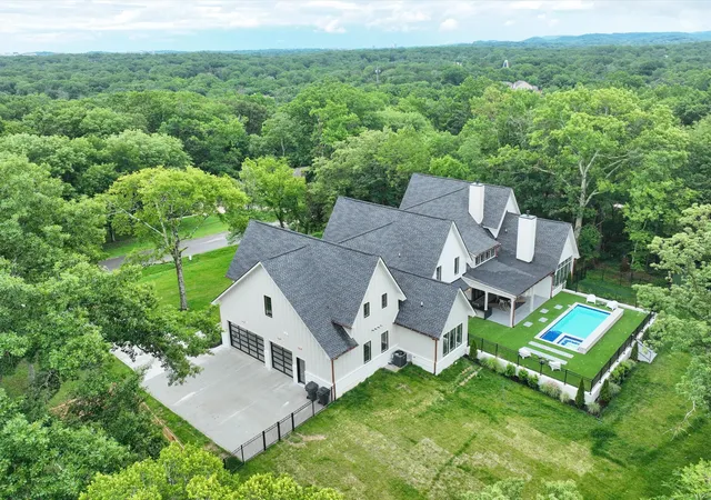 98th image of 1019 Davidson Rd, Nashville, TN 37205 | MLS# 3219983
