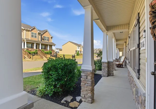 Homes for sale in Antioch, TN | 1516 Sprucedale Dr, Antioch, TN 37013 | MLS# 3223138