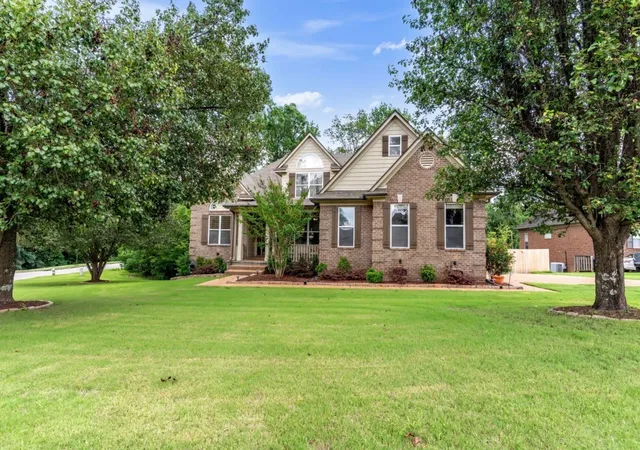 2nd image of 9441 Lake Bridge Dr, Lakeland, TN 38002 | MLS# 3220178