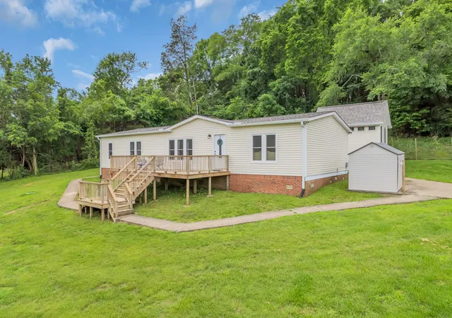 3rd image of 593 Rogues Fork Rd, Bethpage, TN 37022 | MLS# 3220256