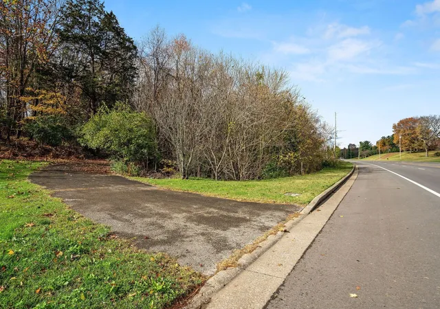 Photo 3 of Land for sale at 4087 Murfreesboro Rd W, Franklin, TN 37067 | MLS# 3220046 | Listing updated on 2026-07-20