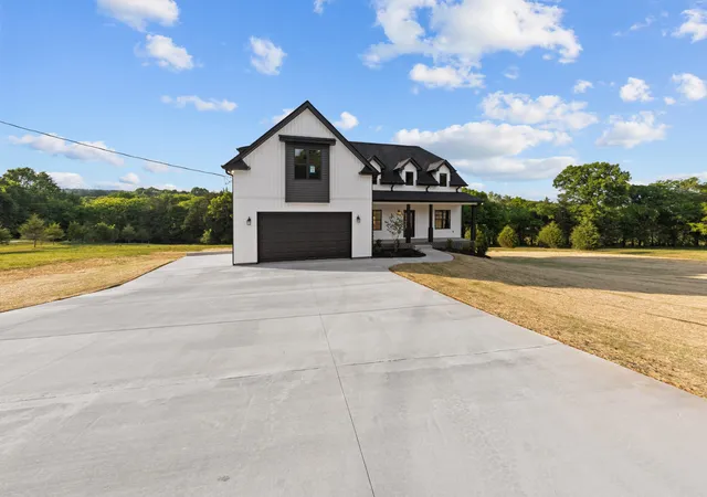 Homes for sale in Lebanon, TN | 16 Paradise Hills Lane, Lebanon, TN 37090 | MLS# 3220202