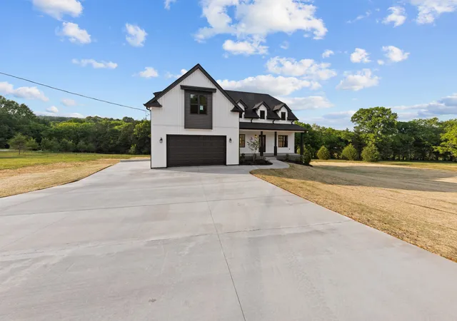 Homes for sale in Lebanon, TN | 16 Paradise Hills Lane, Lebanon, TN 37090 | MLS# 3220202