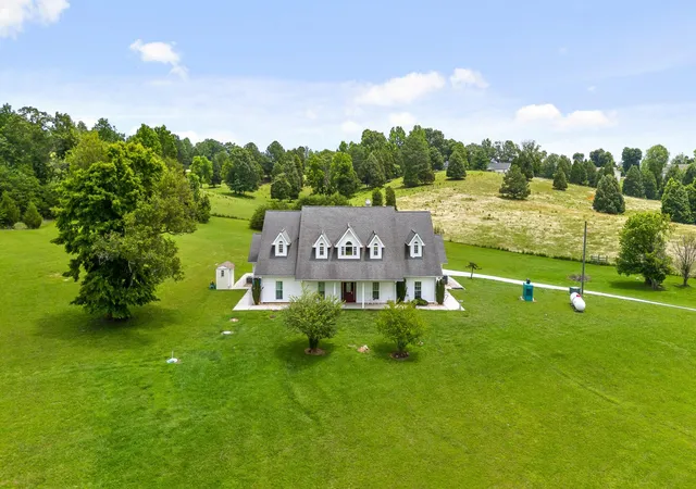Homes for sale in Spring City, TN | 419 Pin Hook Road, Spring City, TN 37381 | MLS# 3220121