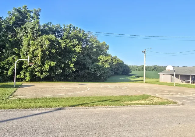 Photo 3 of Single family home for sale at 45 Echo Ridge, Oak Grove, KY 42262 | MLS# 3224858 | Listing updated on 2026-09-02