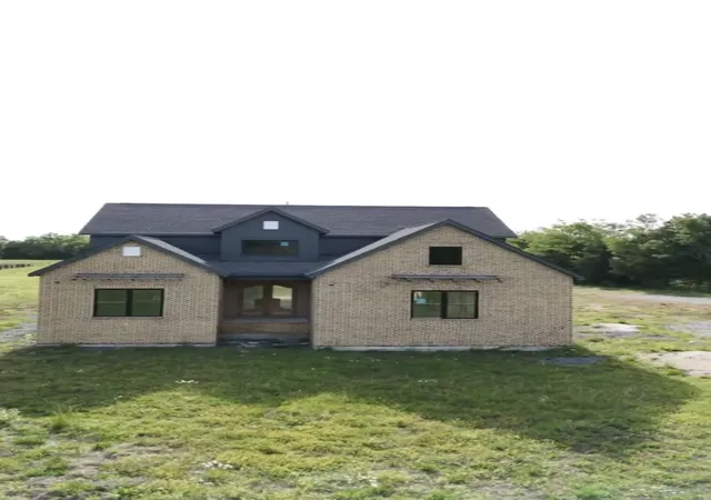Photo 3 of Single family home for sale at 2121 Kingwood Ln, Rockvale, TN 37153 | MLS# 3221739 | Listing updated on 2026-08-20
