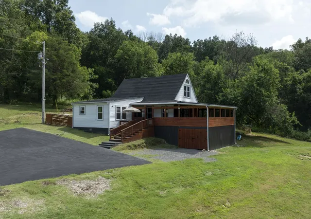 Homes for sale in Watertown, TN | 3203 Statesville Rd, Watertown, TN 37184 | MLS# 3220217
