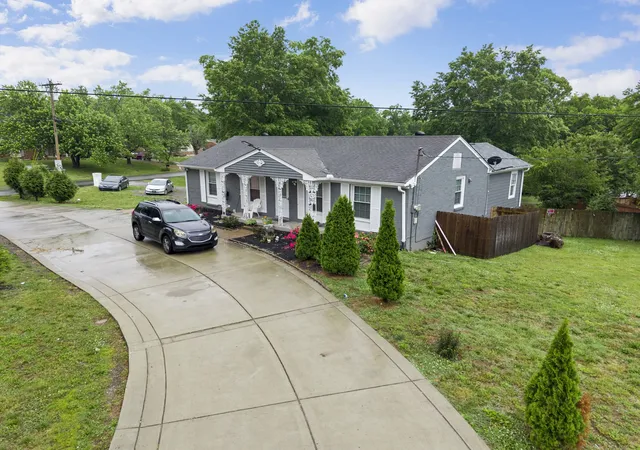Photo 2 of Single family home for sale at 103 Marita Ave, Goodlettsville, TN 37072 | MLS# 3220257 | Listing updated on 2026-09-14