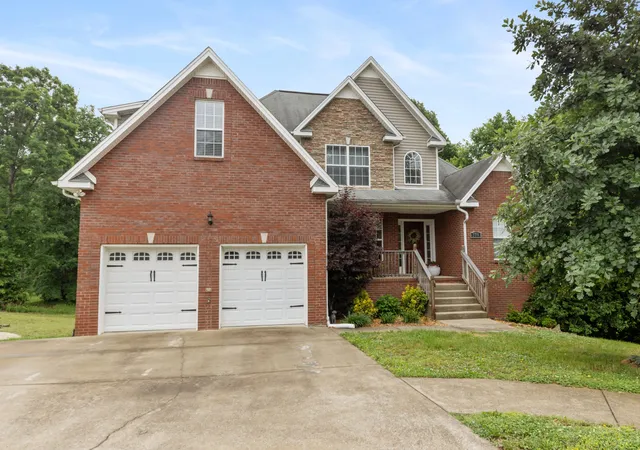 Homes for sale in Pleasant View, TN | 379 Misty Dr, Pleasant View, TN 37146 | MLS# 3220259