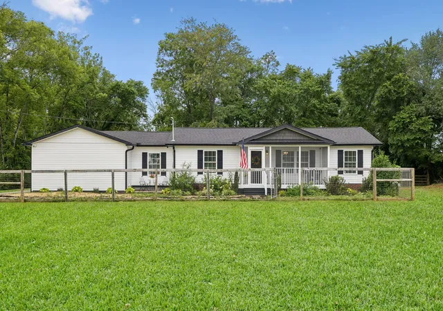 1st image of 6782 Woodbury Pike, Murfreesboro, TN 37127 | MLS# 3232057