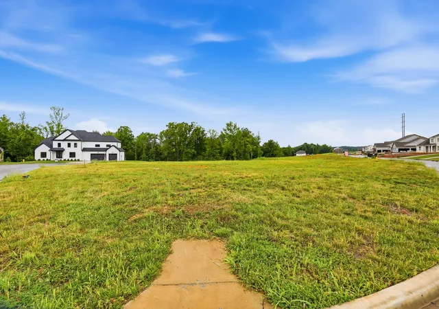 Photo 3 of Land for sale at 705 Sandringham Ct, Clarksville, TN 37043 | MLS# 3220790 | Listing updated on 2026-08-18