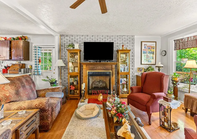 Homes for sale in Ashland City, TN | 1611 Harpeth Xing, Ashland City, TN 37015 | MLS# 3220298