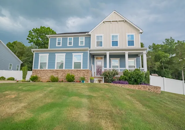 Photo 1 of Single family home for sale at 1623 Lila Dr, Murfreesboro, TN 37128 | MLS# 3263005 | Listing updated on 2026-08-20
