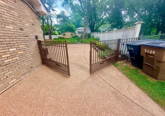 Photo 3 of Single family home for sale at 5124 Brucewood Dr, Nashville, TN 37211 | MLS# 3220324 | Listing updated on 2026-09-15