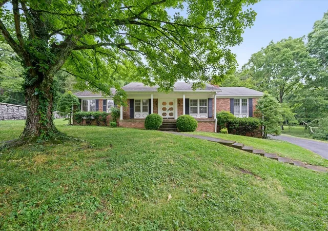 Homes for sale in Nashville, TN | 7970 Hooten Hows Rd, Nashville, TN 37221 | MLS# 3220331