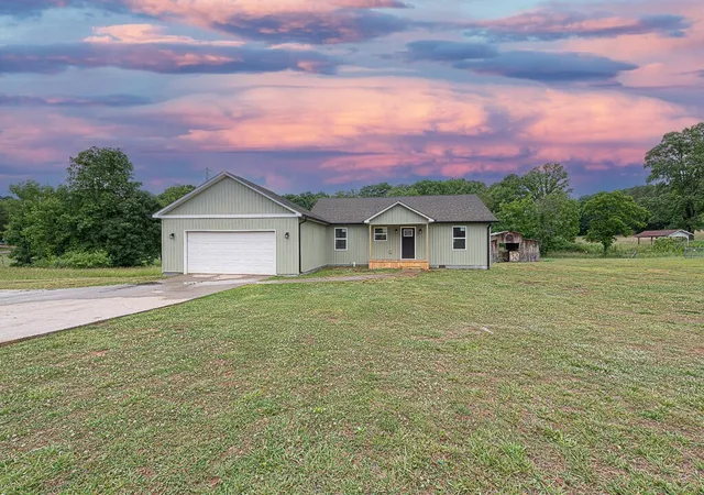 Homes for sale in Decatur, TN | 120 Pulliam Lane, Decatur, TN 37322 | MLS# 3256291