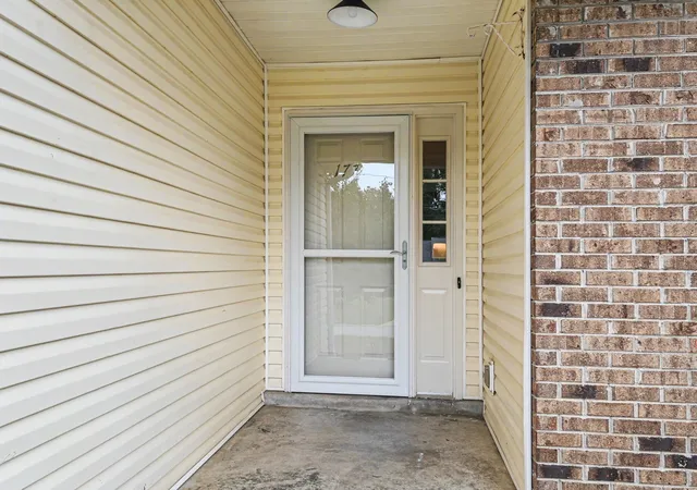 Homes for sale in Clarksville, TN | 1774 Cabana Dr Ne, Clarksville, TN 37042 | MLS# 3224786