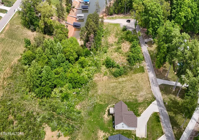 4th image of 1919 Lakewood Dr, Morristown, TN 37814 | MLS# 3220421