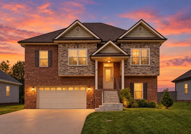 Photo 1 of Single family home for sale at 340 Chase Dr, Clarksville, TN 37043 | MLS# 3225339 | Listing updated on 2026-10-25