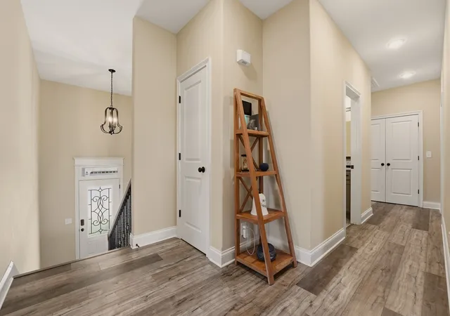 Photo 2 of Single family home for sale at 340 Chase Dr, Clarksville, TN 37043 | MLS# 3225339 | Listing updated on 2026-10-25