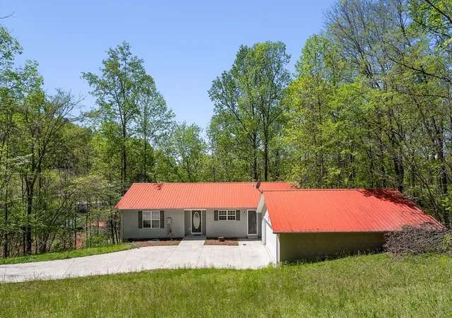 Homes for sale in Baxter, TN | 475 Lauren Lane, Baxter, TN 38544 | MLS# 3220537