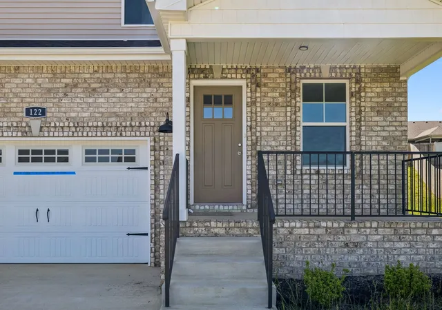 Photo 3 of Single family home for sale at 41 Echo Ridge, Oak Grove, KY 42262 | MLS# 3220572 | Listing updated on 2026-06-12