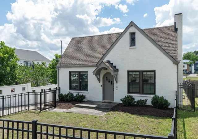 3rd image of 1606 Riverside Dr, Nashville, TN 37216 | MLS# 3220578