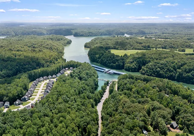 3rd image of 185 Evans Dr, Tullahoma, TN 37388 | MLS# 3242748