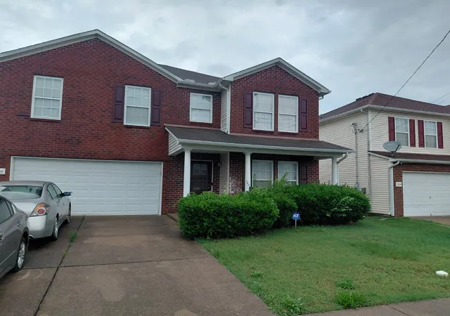 Photo 1 of Sale Pending at 3208 Woodpoint Dr, Nashville, TN 37207 | MLS# 3336094 | Listing updated on 2026-09-03