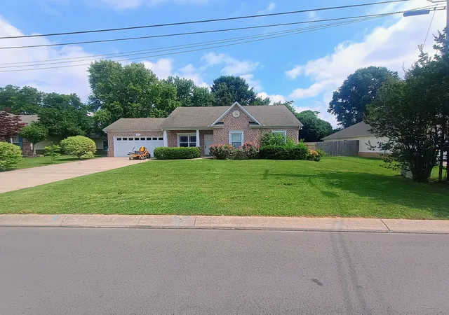 Homes for sale in Spring Hill, TN | 2014 Sparrow St, Spring Hill, TN 37174 | MLS# 3220882