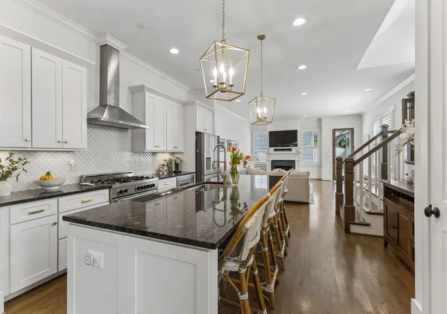 2nd image of 916 Montrose Ave #A, Nashville, TN 37204 | MLS# 3220913