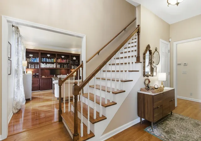 Photo 2 of Single family home for sale at 208 Coronation Ct, Franklin, TN 37064 | MLS# 3220812 | Listing updated on 2026-07-12